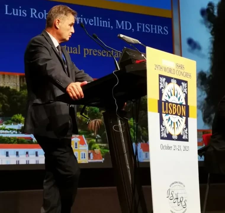 Dr. Luis Roberto Trivellini presenting at the 29th ISHRS World Congress in Lisbon