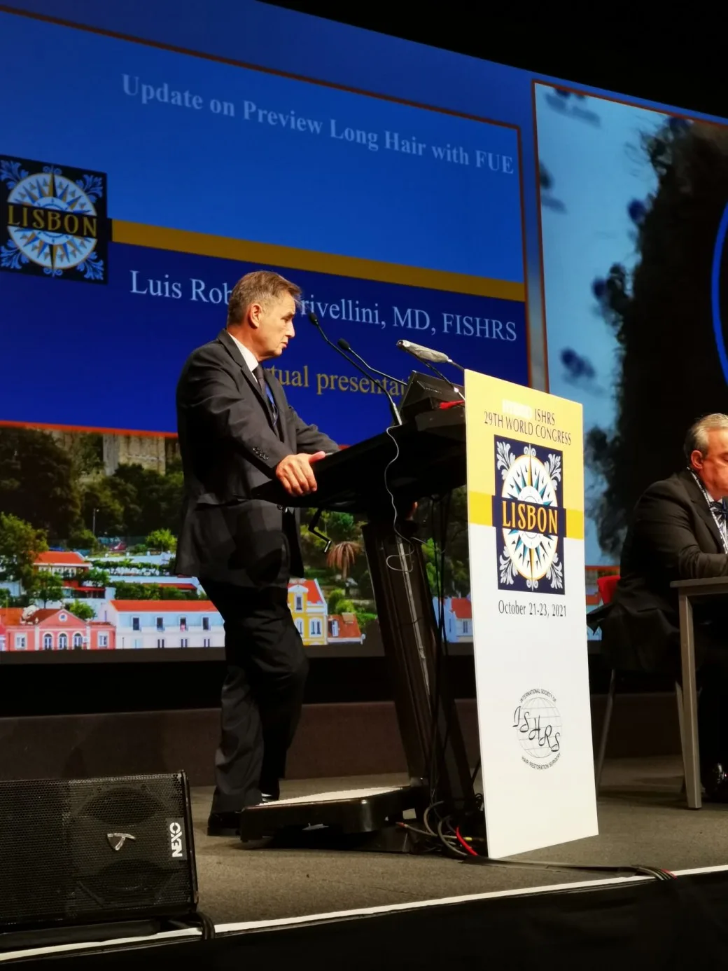 Dr. Trivellini presenting at the ISHRS 29th World Congress, Lisbon 2021